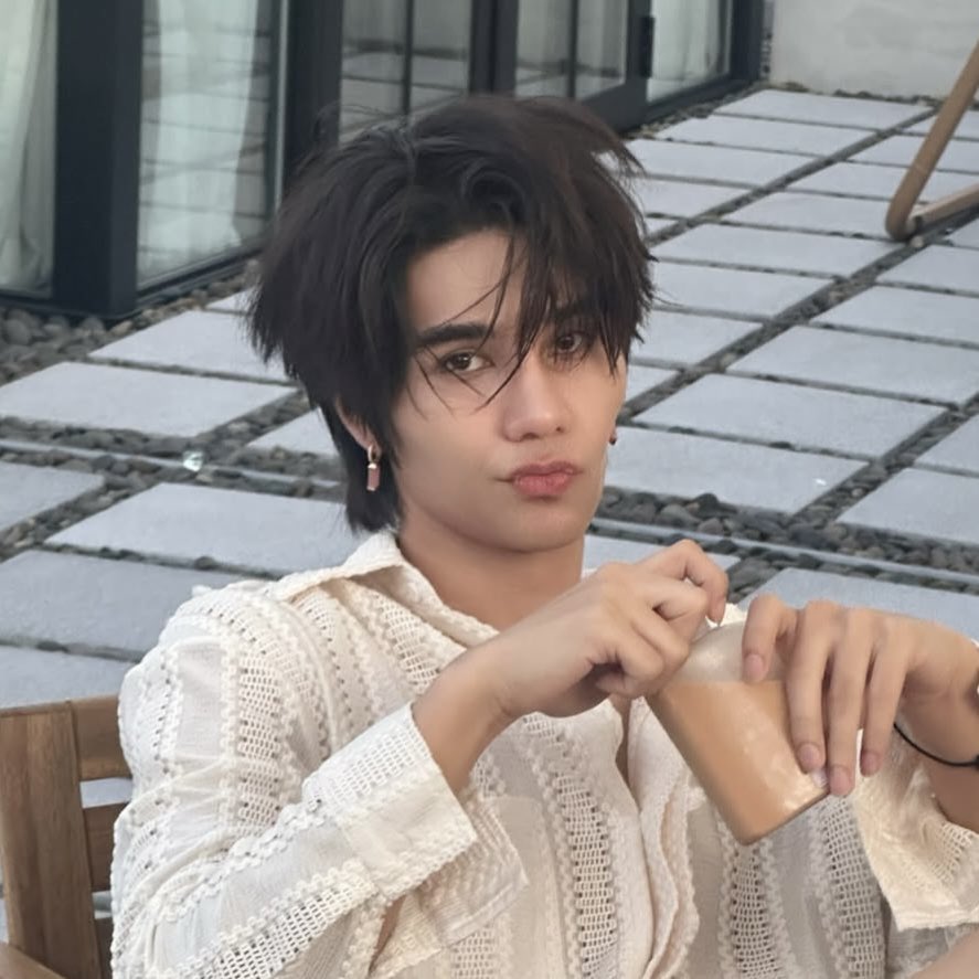 aaundolaew's tweet photo. ก้ดูดิ เล่นงอนแล้วทำหน้าแบบนิ้ ใครเค้าจะไม่อยากแกล้งอะ 😔 https://t.co/Tf3roSt3ya