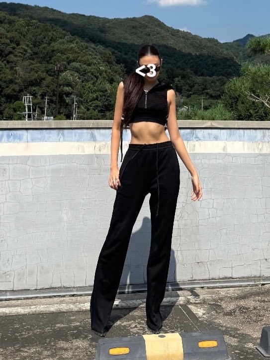meovv_miyao's tweet photo. #미야오 #MEOVV
#GAWON #가원 https://t.co/bxvPwpl8RY