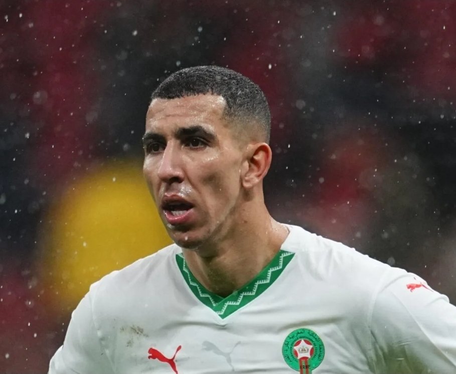 emailingmehdi's tweet photo. 🚨🚨💣🇲🇦El Yamiq va jouer à la place de Mezroui face à la France🇫🇷

[L'equipe] [RMC]

#TweeteCommeUnJournalisteFrançais https://t.co/DsSMGqDdhd