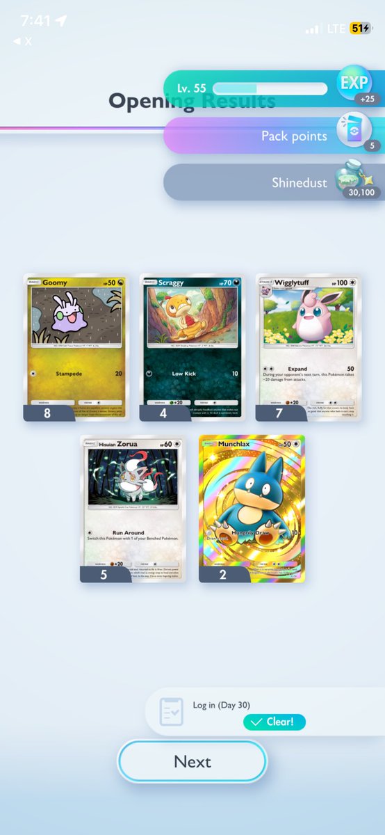 VictreebelPKMN's tweet photo. NINTENDO STOP GIVING ME GOLD MUNCHLAX I WANT FUCKING FULL ART MILOTIIIIIIIIIIC https://t.co/cQFzZyTjvC