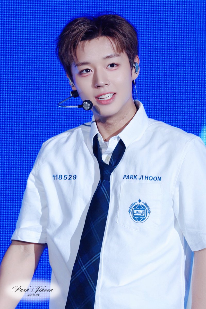 529x99's tweet photo. 260705 RE:FLECT FAN CONCERT in TAIPEI
대만 팬콘

교복 더 많이 입어줘 ,,, 제발 pls ( /  ̫ т ) 🩵

#박지훈 #PARKJIHOON https://t.co/5aLXN9cp24