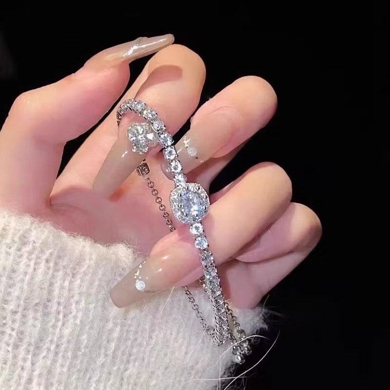 creataccc's tweet photo. Gelang old money under 23k sekerlap kerlip ini, untuk daily bisa, acara penting juga bisa🤩
https://t.co/nRMeBxeyV9 https://t.co/GLmigAesXx