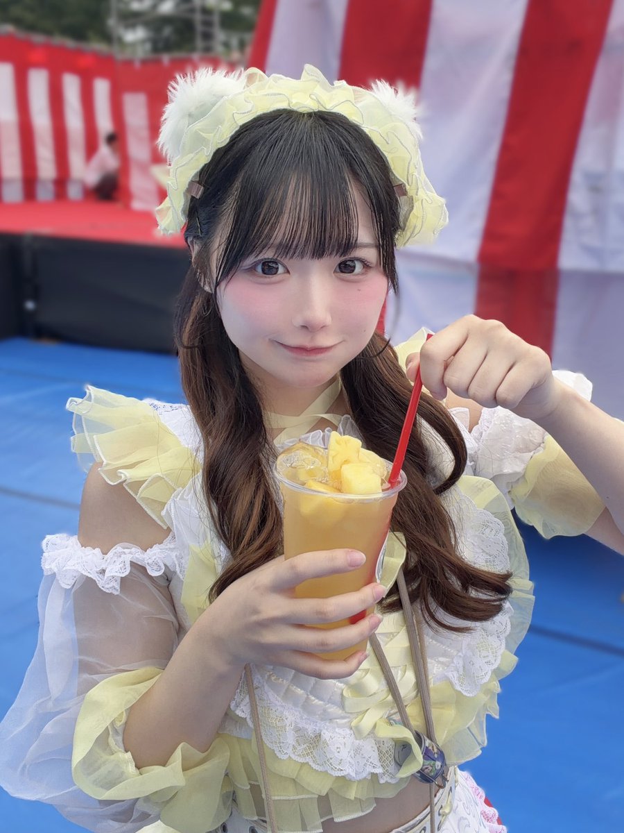 shirokuma_moti's tweet photo. 一緒にのも❔🍍🌺✨ https://t.co/MuAMOLoZ2r