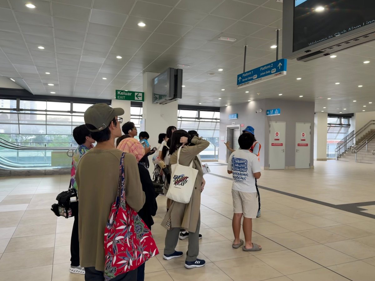 ErnestOnPT's tweet photo. To the 18 or so folks from across the Klang Valley and beyond who braved the crowds of the first Saturday of LRT3 opening, thank you so much for coming for the tour!

We got to try a lot of what LRT3 has to offer, and some of them arguably from questionable planning decisions… https://t.co/w18ZgE0IUI