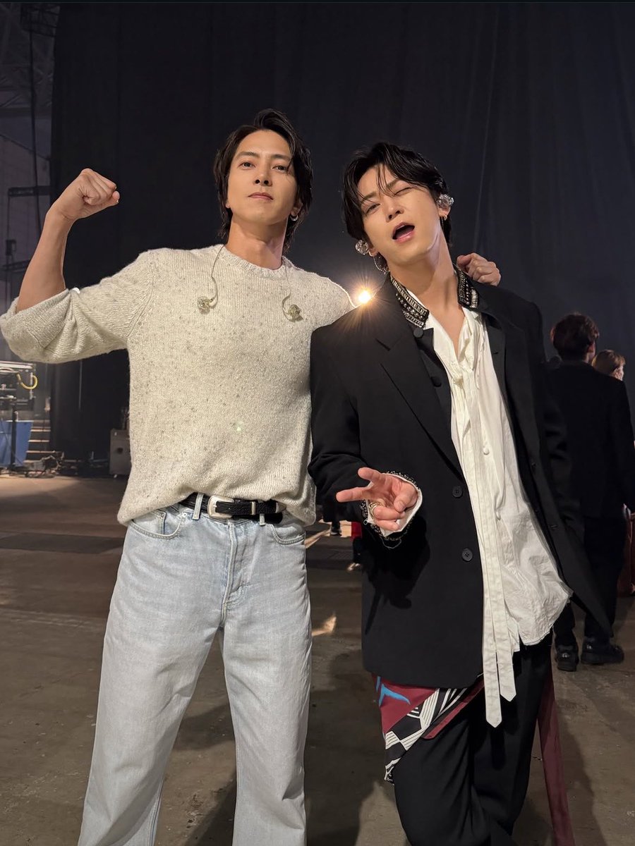 salapao_p17's tweet photo. ยามะพีโพสต์รูปคู่กับคาเมะที่ถ่ายวันงาน THE MUSIC DAY จ้าาา า💗

https://t.co/UQKLqN04tS

#山下智久
#亀梨和也 https://t.co/7NNPri8HiR