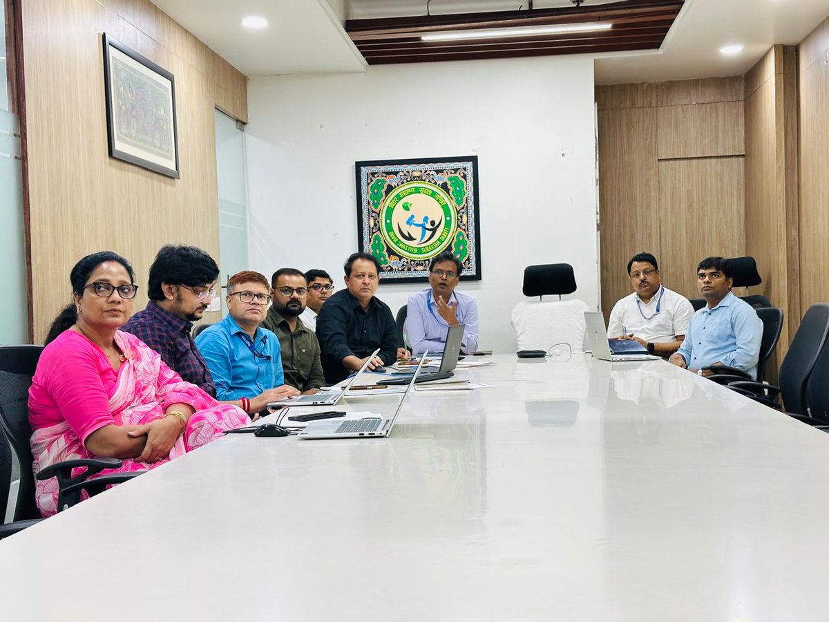 AyushmanBihar's tweet photo. BSSS today successfully conducted a Refresher Training for PMAMs and District Coordinators (DCs) deployed by the Beneficiary Facilitation Agency in government hospitals through VC.
#AyushmanBharat #PMJAY #BSSS #CapacityBuilding #Healthcare
@AyushmanNHA https://t.co/pdfPfwRibm
