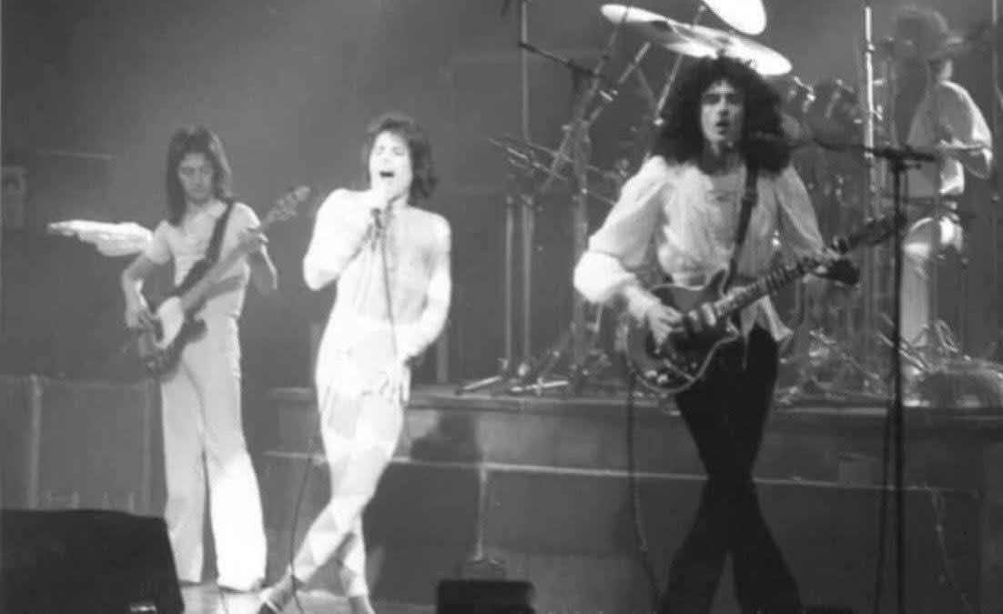 Dalma7127741's tweet photo. Queen #STYLEROCK 👑🔥 https://t.co/N66qA0IBKI