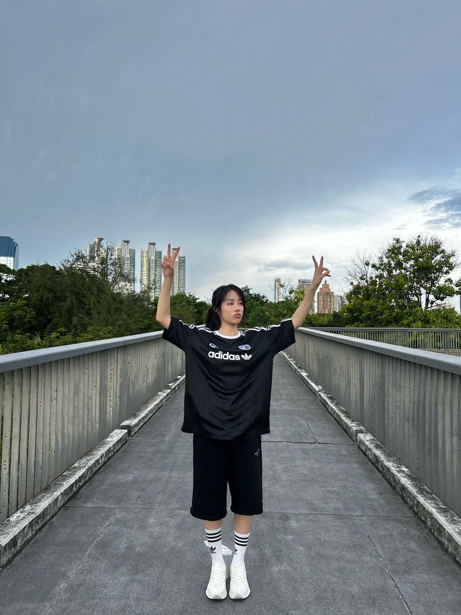 nilechanii's tweet photo. ออกกำลังกายกันมั้ยค้าบบี๋~💪🏻🏃🏻‍♀️ #Nilechanii https://t.co/lOvW8b6XQx