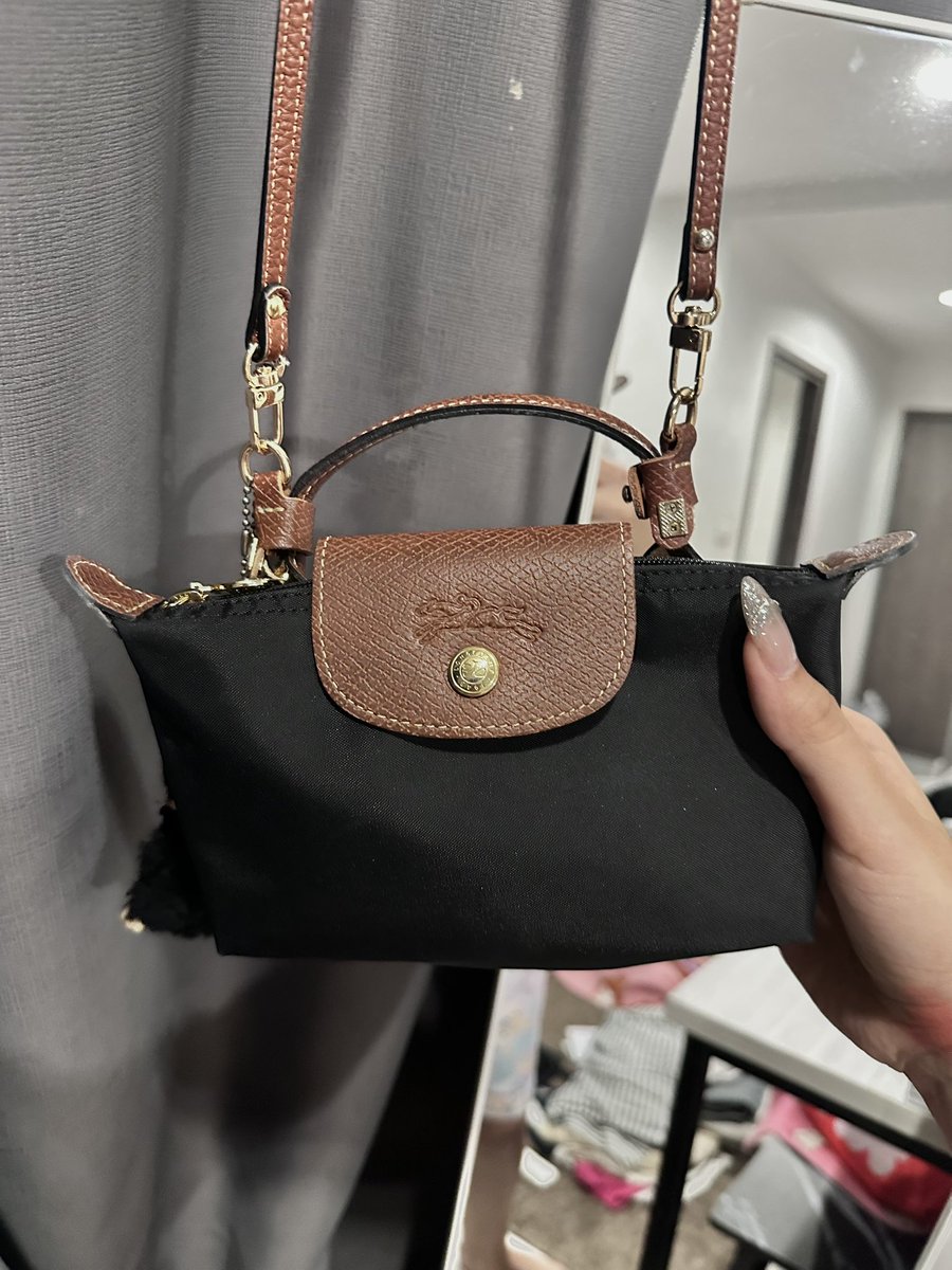 rorioooo's tweet photo. กระเป๋า Longchamp mini (ดำ) ของแต้
1800.- รส ไปเยย💖 มี3ใบ 3 สีงับทักมาขอดูเพิ่มเติมด้ายย
#ส่งต่อชุดแบรนด์ไอจี #ส่งต่อlongchamp #ส่งต่อเสื้อผ้า #ส่งต่อ https://t.co/slaWJycb2j