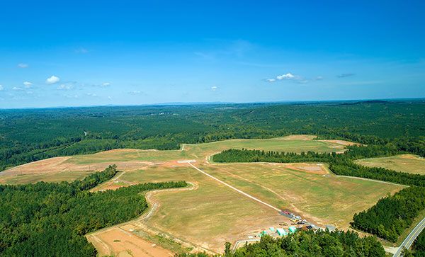 VirginiaBiz's tweet photo. Virginia's budget keeps the data center tax exemption in place, clearing the way for Stack to advance its proposed $100B Berry Hill project. https://t.co/bthlN1RLhF https://t.co/tJUx16SNfW