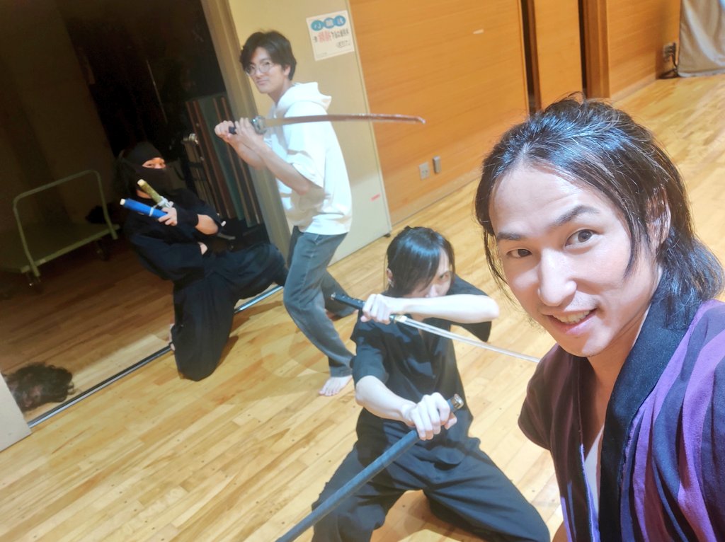 wat18ken's tweet photo. 叢咲忍軍 あらかわ遊園 夏の陣リハーサル

7/18(土) 19(日)20(月)
17時〜⁡⁡パレード＆ショー スタート
 #あらかわ遊園  #叢咲忍軍 https://t.co/3M6iADWRGe