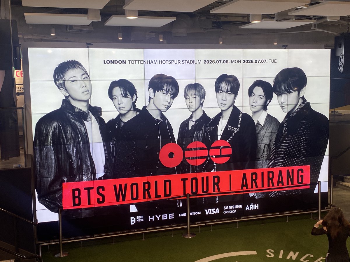 violet⁷ ˚☽˚.⋆ ⊙⊝⊜ IS SEEING BTS!!! tweet media