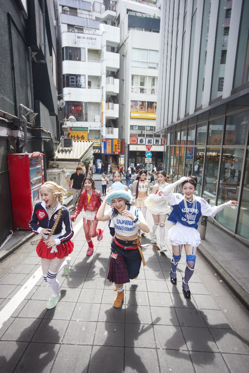 4EVEJapan tweet picture