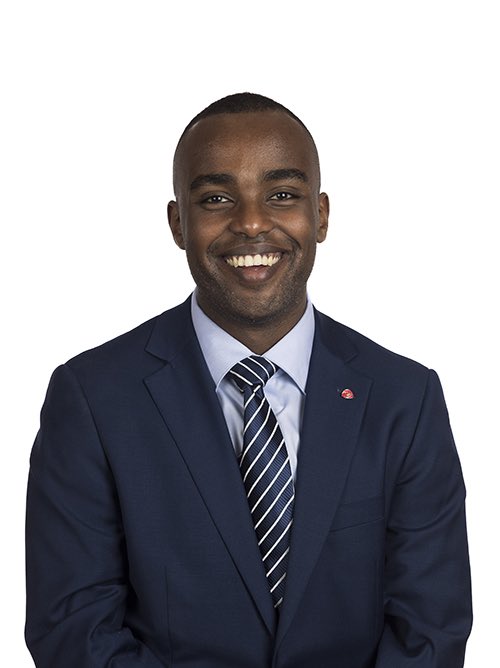Asmali77's tweet photo. Somali-Norwegian Marian Hussein is the first hijabi woman, first politician of African origin elected to Norway's Parliament. She is a member of Norway's Socialist Left Party. Joining her is Hashim Abdi, who is also among the youngest MPs ever elected to Norway's Parliament. https://t.co/PDQlr49wii