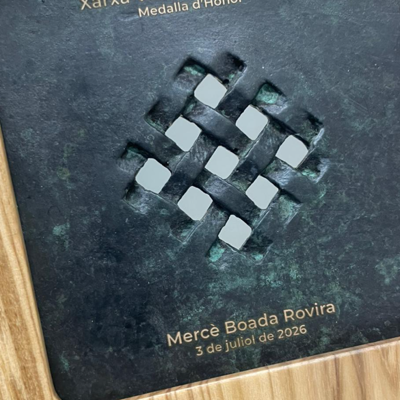 MerceBoadaR's tweet photo. Rebre la Medalla d'Honor 2026 de la @xarxavives és un honor que rebo amb gratitud i responsabilitat. Després de més de tres dècades dedicades a l'Alzheimer, continuo convençuda que la recerca només té sentit quan millora la vida de les persones. #Alzheimer #BrainHealth https://t.co/PuyA2gEdQW