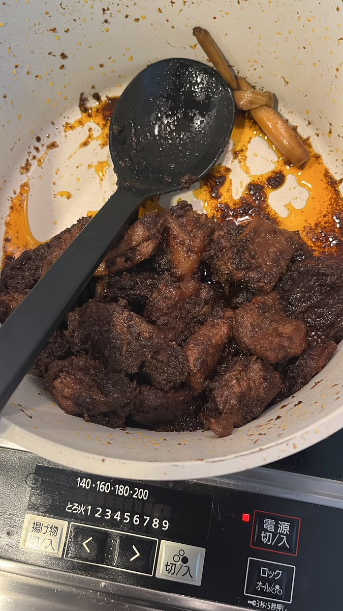 zusron's tweet photo. Prok prok jadi rendang, not bad lah 😋 https://t.co/1oPYS2dNRO
