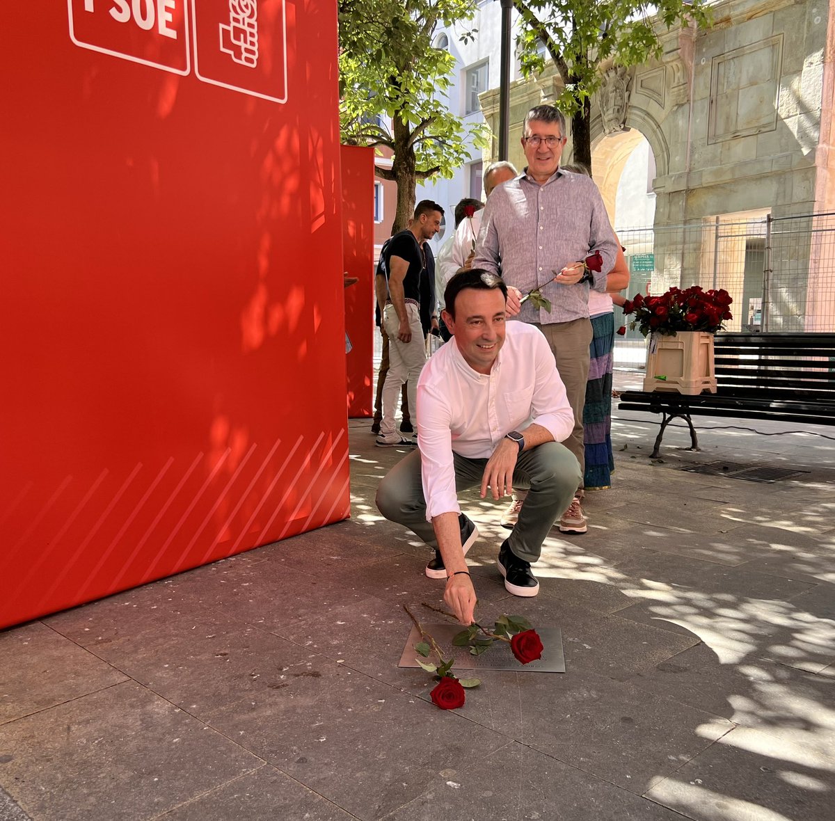 PSEBizkaia's tweet photo. 🎂140 Aniversario de la primera Agrupación Socialista de Euskadi, en la Plaza de la Cantera en #bilbao 

@socialistavasco 

#LaPolíticaÚtil https://t.co/RJPeXo8fbD