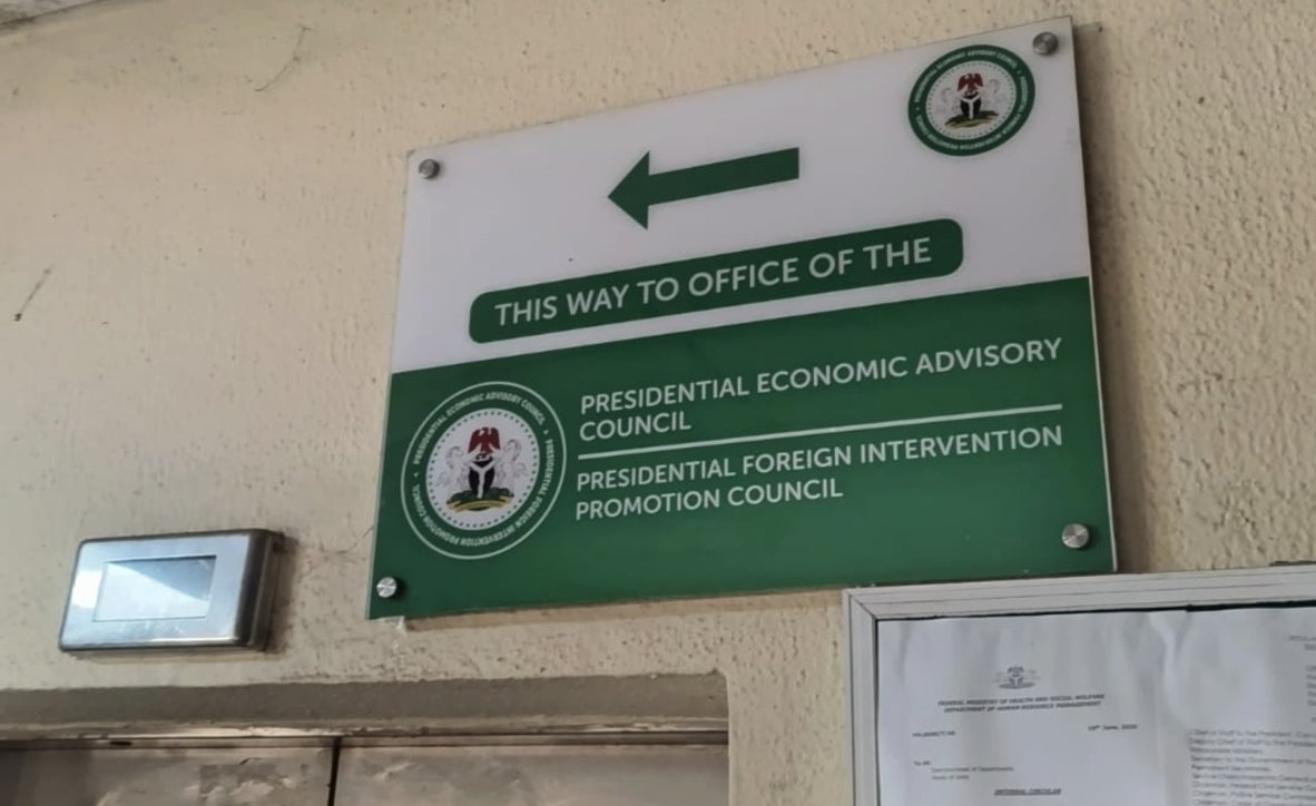 thecableng's tweet photo. SPOTTED: Office signage for PFIPC still displayed at federal secretariat

The signage indicating the direction to the office of the purported presidential foreign intervention promotion council (PFIPC), also referred to as the presidential economic advisory council (PEAC), still remains at the federal secretariat in Abuja.

A visit to the federal secretariat on Monday showed that the PFIPC signage remains mounted on the floor occupied by the federal ministry of health, directing visitors to the office.

The federal secretariat houses offices of ministries, departments and agencies (MDAs), making it the administrative hub of the federal civil service.

https://t.co/KlMgHjAgZG