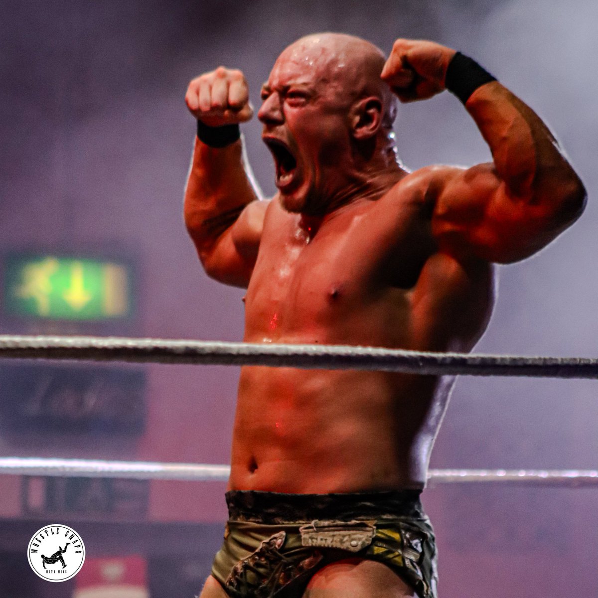 Wrestle Snaps tweet media
