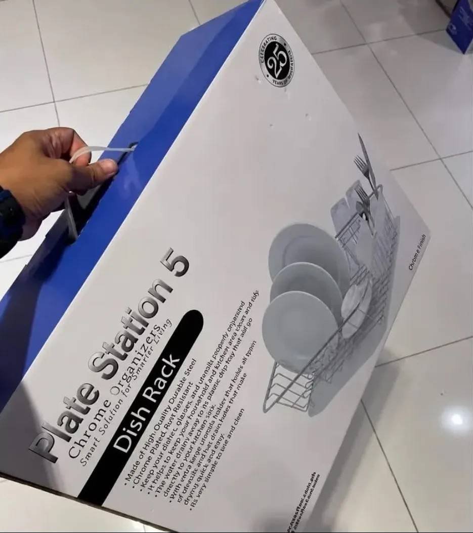 tahilalats's tweet photo. In this economy masih bisa beli PS 5 🙏🙏 https://t.co/bDwTt7gAqu