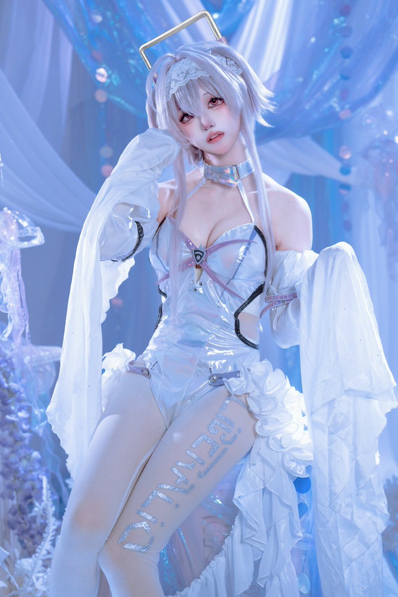 sev5Nako's tweet photo. 🪼🫧

#니케 #nikke  #NIKKEcosplay #NIKKEKRcosplay #니케여름2026 https://t.co/x5kYI84Br6