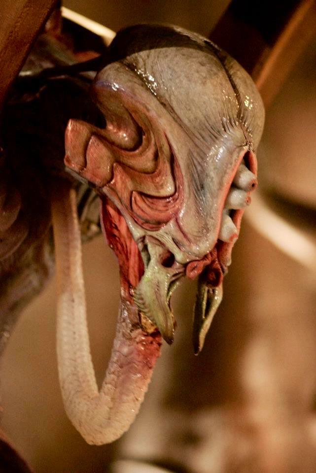 AVPAlo's tweet photo. "The Alien Pilot" 

THE THING (2011) 
By Studio ADI https://t.co/CG4Z7WzXAA