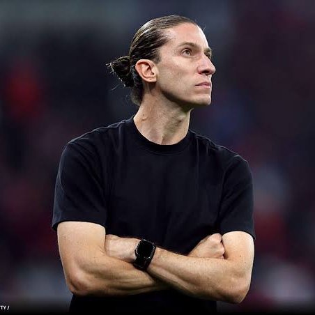 TouchlineX's tweet photo. 🚨 𝗢𝗙𝗙𝗜𝗖𝗜𝗔𝗟: Filipe Luis is the new manager of AS Monaco! https://t.co/ap4NLgfg4I