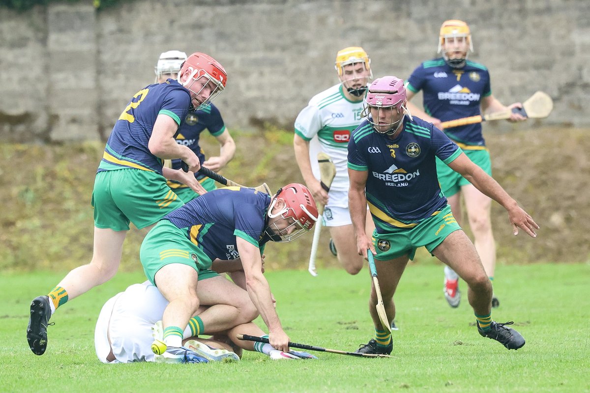 ClareEcho's tweet photo. Mills re-Boyce after electric extra-time surge to win back Clare Cup https://t.co/vFdgsPs3Nv #GAA | @BrennanEoin https://t.co/7WnXgmkwmh
