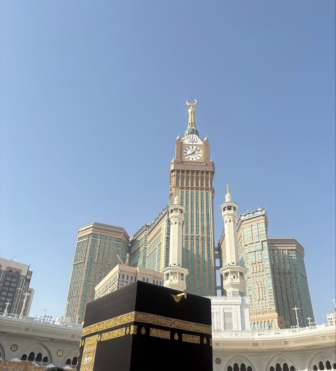 jahrx8's tweet photo. طاب اللقاء وارتوى القلب وفاضت الأدعية التي في الصدور❤️‍🩹
اللهم لك الحَمد والشكر https://t.co/yIBV3bWsnj