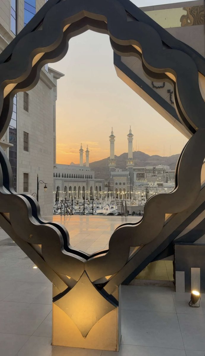 jahrx8's tweet photo. طاب اللقاء وارتوى القلب وفاضت الأدعية التي في الصدور❤️‍🩹
اللهم لك الحَمد والشكر https://t.co/yIBV3bWsnj
