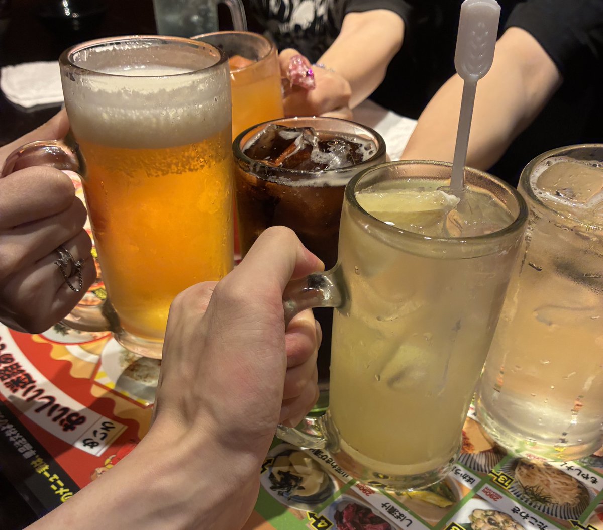 2u1k0_'s tweet photo. 2日連続お酒とな https://t.co/6o5DMP3vy7