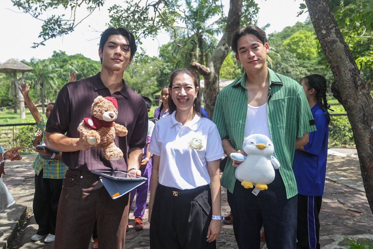 EnvifundTH's tweet photo. Kahoot เกี่ยวกับกองทุนสิ่งแวดล้อม 🌳
เกมตอบคำถามเกี่ยวกับกองทุนสิ่งแวดล้อม และความหลากหลายทางชีวภาพ เอาใจช่วย ทีมพี่หมีและทีมพี่แพนกวิน กันน้าา
🐻🐧💚✌@gawincaskey @Josswayar 

ENVIFUND WITH CONSERVATION

#EnvifundwithJG https://t.co/saWMViZpVF