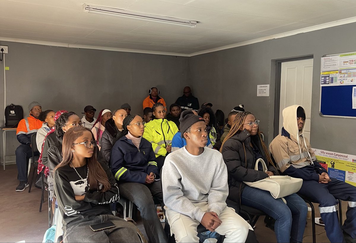 canyoncoal's tweet photo. UJ Mining Forum students spent the day at #KhanyeColliery gaining practical insight into mining.

Presentations by Chief Health and Safety Officer Sipho Mngomezulu, Environmental Officer Khomotso Mpahla, Geologist Jesse Oosthuizen (who also covered mine surveying), Senior Mine Planner Thabang Matlala and Ingwenya Metallurgist Sibongile Makhalema provided students with a deeper understanding of safety, environmental management, geology, surveying, mine planning and coal processing. #CanyonCoal #Menar #UJMiningForum @go2uj