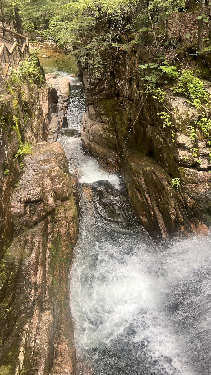 BarNoneMark's tweet photo. The natural beauty of the White Mountains and Franconia Notch State Park in New Hampshire was beyond incredible. https://t.co/vDl3sUWIgL
