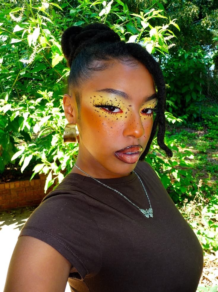 filesofarike's tweet photo. creative eyeshadow looks. https://t.co/mmT5ZcBoJD