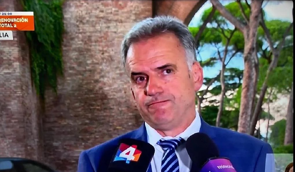 gioacchinovp's tweet photo. Orsi tiene deuda del impuesto de primaria, el impuesto que directamente va a financiar la educación pública.

Gobierno de corruptos y deshonestos https://t.co/vVeg6xoxuU
