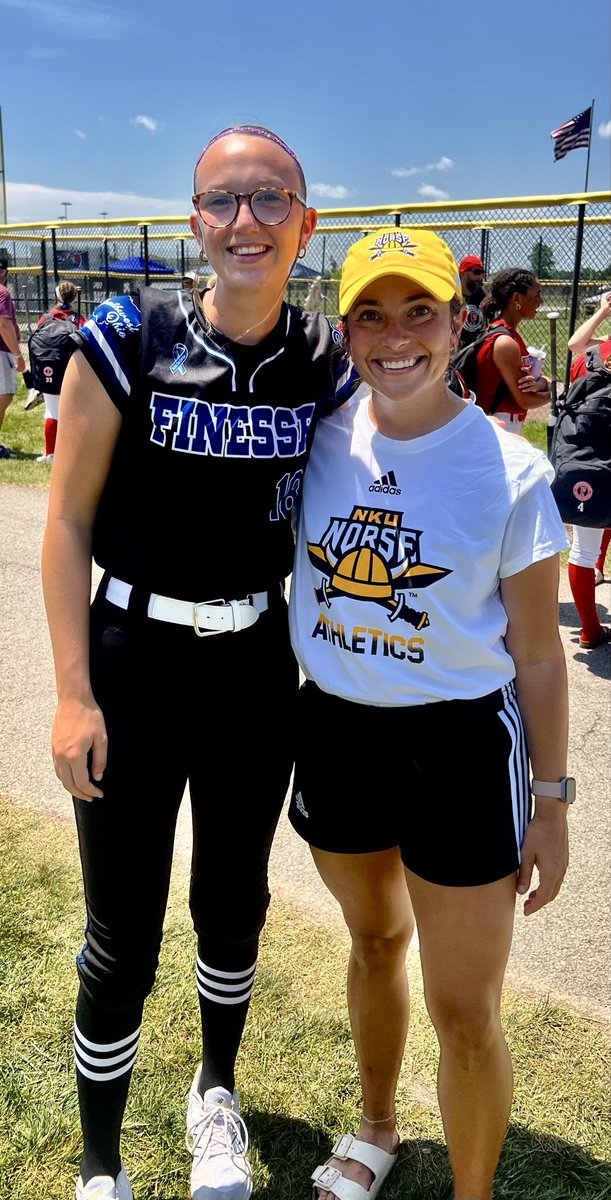 ElliePowell2027's tweet photo. Loved getting the opportunity to connect with Coach @MegPlesko9 this weekend!!  Norse up!! 💛⚔️🖤 @NKUNorseSB https://t.co/jo7efGcsXJ