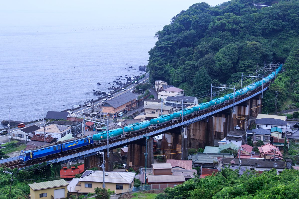 takakike_'s tweet photo. BCP訓練のため、塩浜・稲沢・南松本間で東海道～中央東線を経由した臨時貨物列車上下各１本を運転
8083発送分では第 8072～9866～8860～9463 列車で石油積タキ17車を運転、8084返送分では第 8470～9863～8075 列車で石油積用タキ空7車を運転 https://t.co/Q7VypzWSn4
