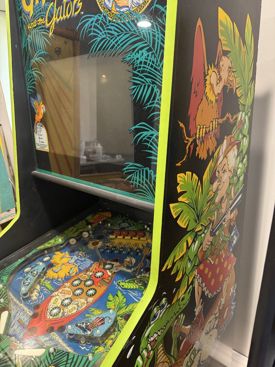 ThePinScientist's tweet photo. The Granny has found her way to our gameroom, finally! ๐ ๐ต
Granny and the Gators (Bally, 1983) was an arcade and pinball hybrid similar to Caveman (Gottlieb) and Baby Pac-Man (Bally).
#Pinball #PinballWizard #PinballRestoration #PinballLife #PinballHistory https://t.co/ufrcGaGZJQ