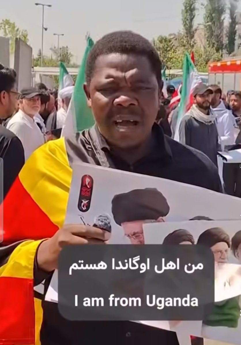 ebzandi's tweet photo. اونایی که اینارو خریدن آوردن مراسم تشییع جنازه به ما میگن ایرانی نیستید؛ :)))) https://t.co/zoQvouhcCa