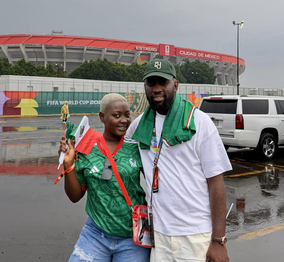 myrunwaygroup's tweet photo. A big thank you to @CocaCola for the experiential trip to Mexico for the England Vs Mexico #ENGvsMEX fifa World Cup match!
A memorable time was had!
Always a pleasure sharing memories with @CocaCola https://t.co/p2iQKkk72W
