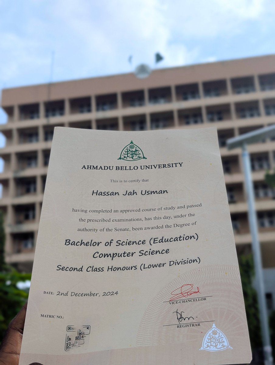 itz_hassanjah's tweet photo. Recently received my original BSc(Ed) Certificate in Computer Science from ABU Zaria with 2:2, completed my NYSC in May. With 7 years experience in Software Dev and 1.5 years as FTTH Technician with MTN Fibrex. 
Kindly repost if you can help. Thank you! https://t.co/5apb28CQca