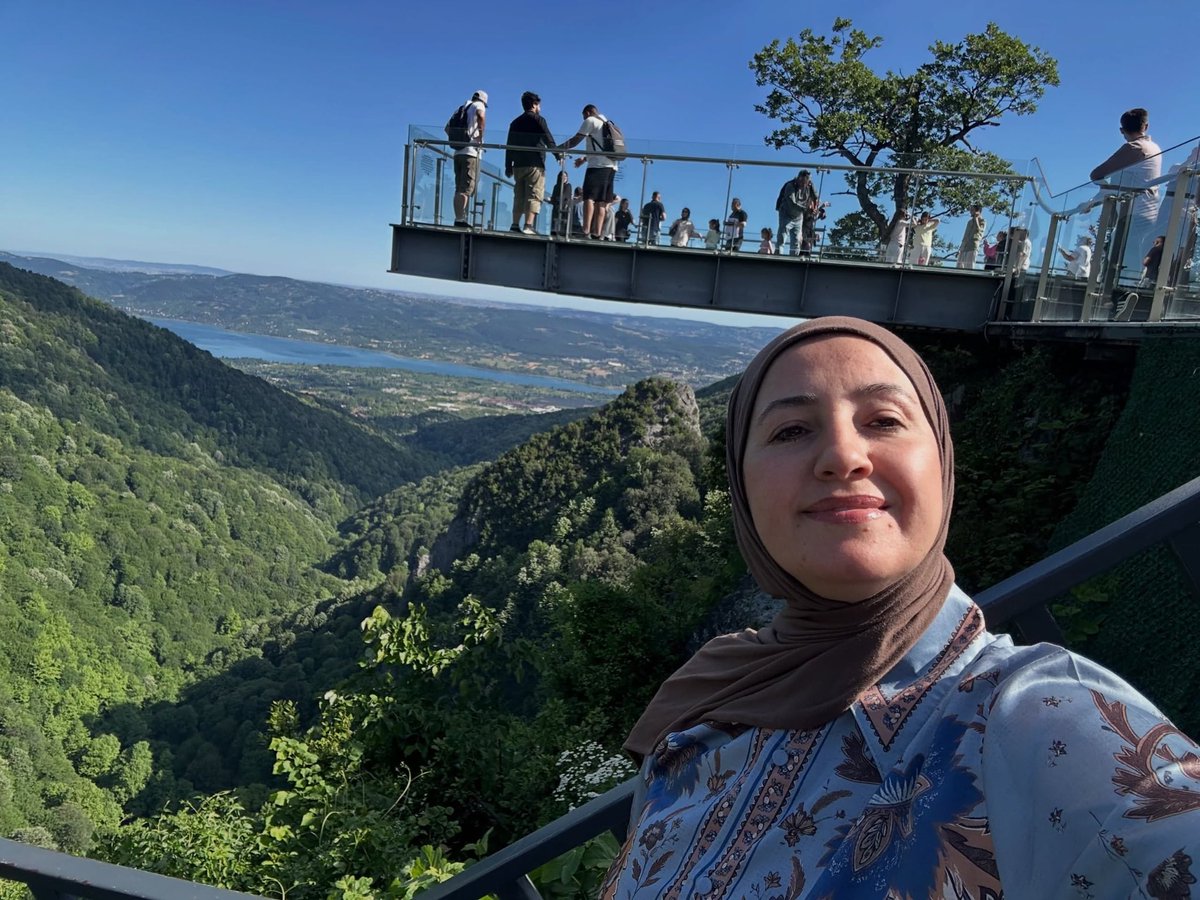 RealAaliyah57's tweet photo. Every beautiful view is a reminder of Allah’s greatness. Alhamdulillah for the opportunity to witness His creation in Türkiye. 🤍

#Alhamdulillah #Türkiye #CreationOfAllah #TravelWithPurpose https://t.co/X9fYJ4iEst