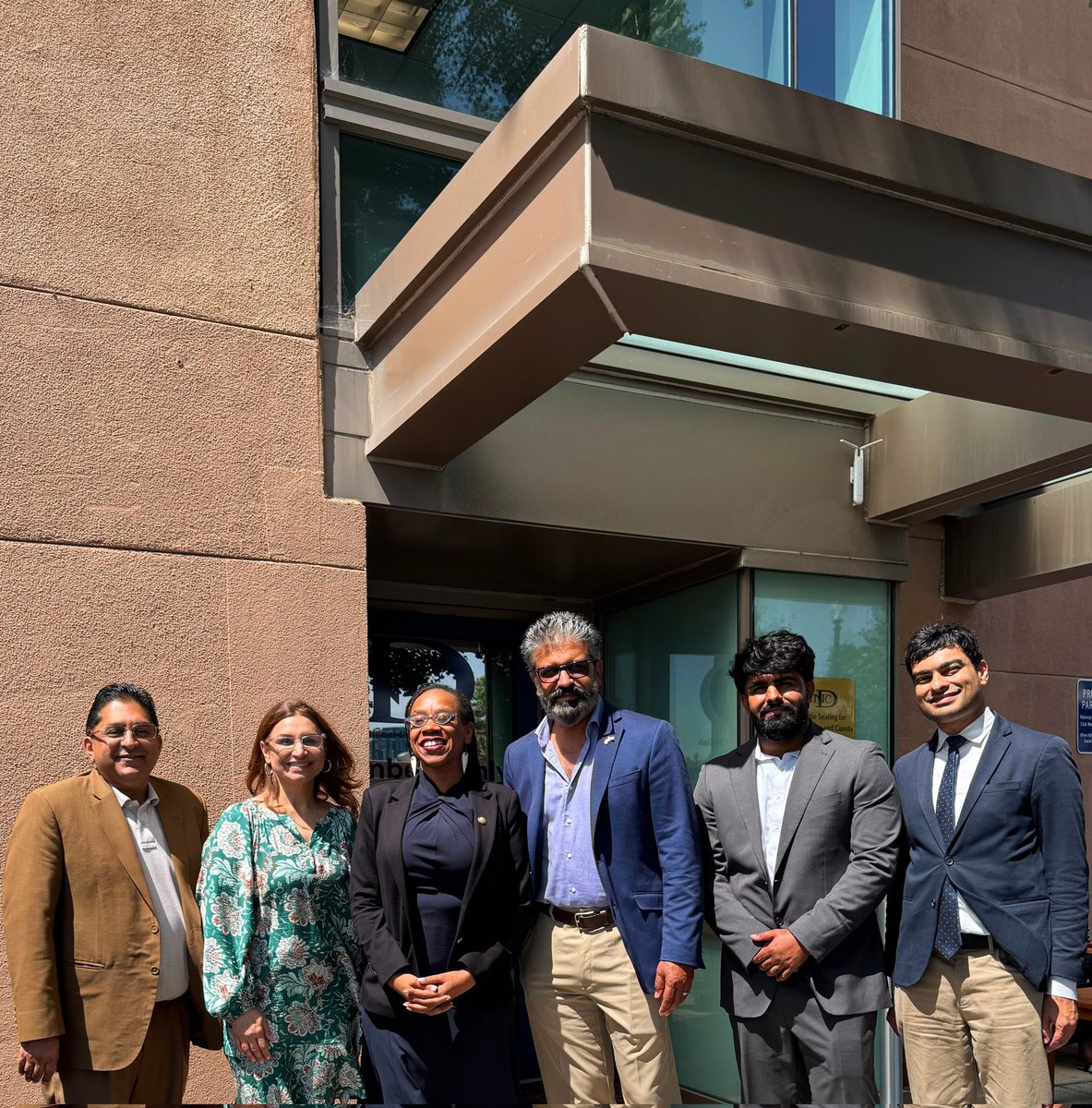 PAKPAC's tweet photo. Thank you @RepLSimon (D-CA | @OversightDems) for joining as co-sponsor of H.R.5271, Pakistan Freedom and Accountability Act. 
  
We thank California Congresswoman @LateefahSimon Lateefah Simon, a PAKPAC Champion, for standing with the Pakistani American community in support of human rights and democratic integrity in Pakistan. 

Congresswoman Simon has been a strong advocate for human rights, democratic values, and against transnational repression.

We look forward to strengthening our relationship with Congresswoman Simon on issues of importance to the Pakistani American community.  

Urge your U.S. Representative to co-sponsor H.Res. 5271, Pakistan Freedom and Accountability Act, by clicking here: https://t.co/nOfm45jUeG

Help our advocacy efforts by joining PAKPAC at https://t.co/2XXIia3x8Z