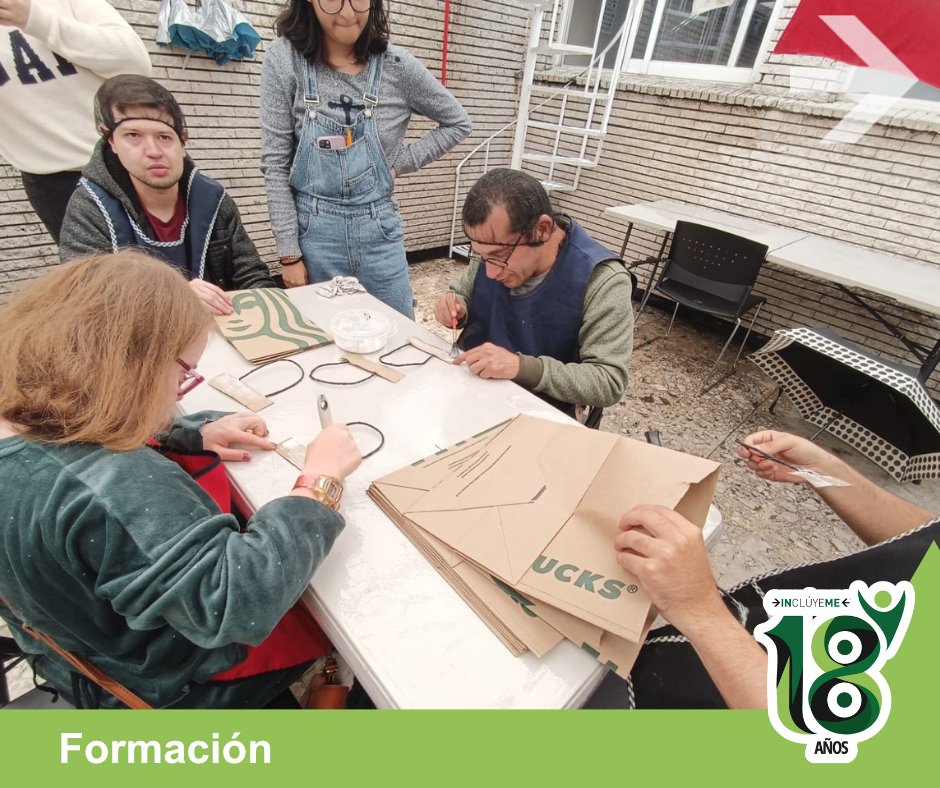 incluyeme_org's tweet photo. Como parte del Taller de Habilidades Laborales, nuestras y nuestros usuarios visitaron los Talleres Productivos para conocer los procesos de trabajo y las empresas con las que colaboramos. 💚 Una experiencia que fortalece su preparación hacia la inclusión laboral. ✨ https://t.co/qfV4e3QBF1