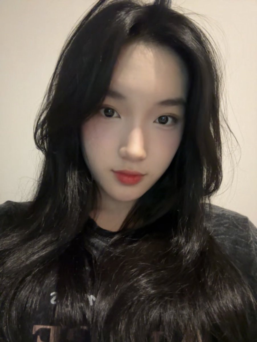 agansam's tweet photo. Delynn https://t.co/9D46A4dL0j