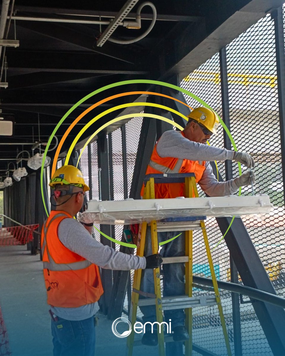 EMMI_Mexico's tweet photo. Compartimos algunos avances de #ObraElectromecánica que ejecutamos en el Viaducto Elevado de Chalco, un proyecto que fortalece la #Movilidad urbana mediante infraestructura eléctrica segura, eficiente y confiable. ⚡️🚊

#EMMI #Infraestructura #BOS https://t.co/1ocJc8lqpe