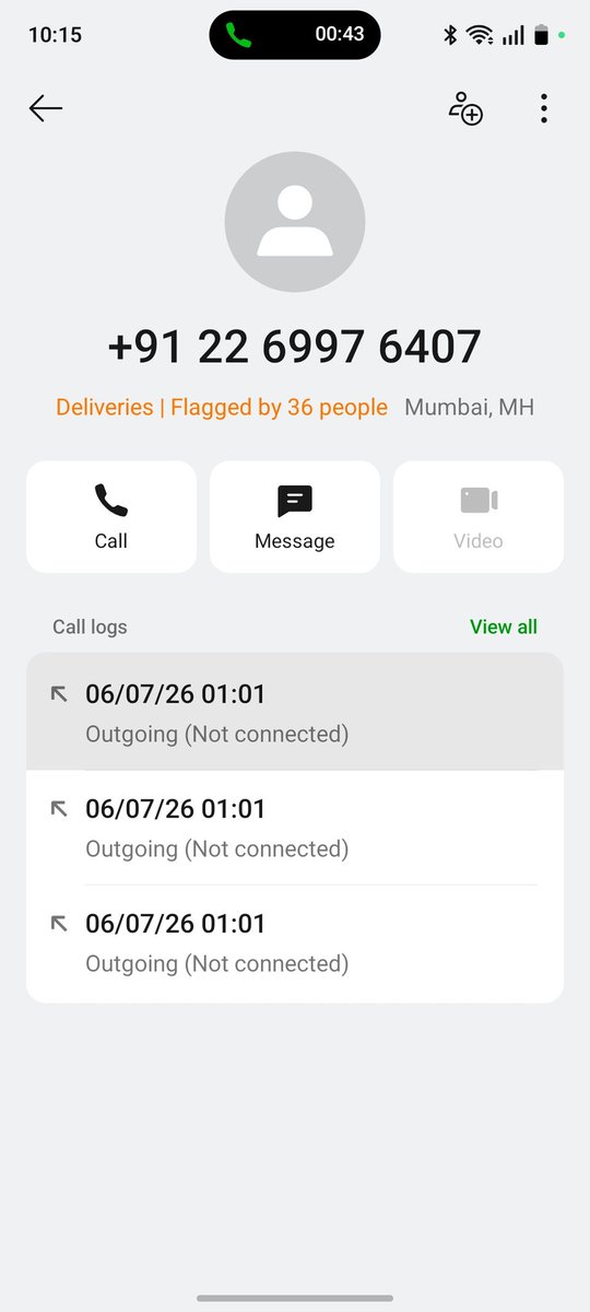 ipranjalrai's tweet photo. I'm so frustrated trying to get help with my order! 
 The restaurants aren't picking up, and there's no direct contact option-just email. 
 The email response was so vague too. What's going on?! https://t.co/aMNfpiFzEt
