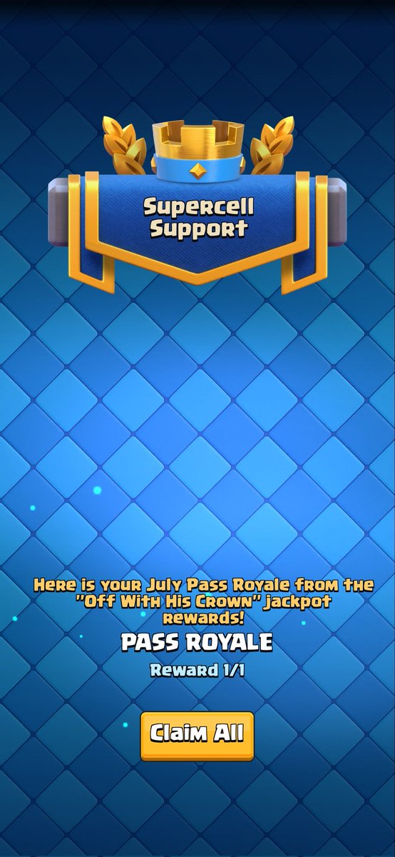 SaphyMeow's tweet photo. Supercell giving me something for free? Rare Supercell W. Honestly everyday they just gave me gems in this event so idk if it was a display bug or something. https://t.co/lRS2YFy2Cn