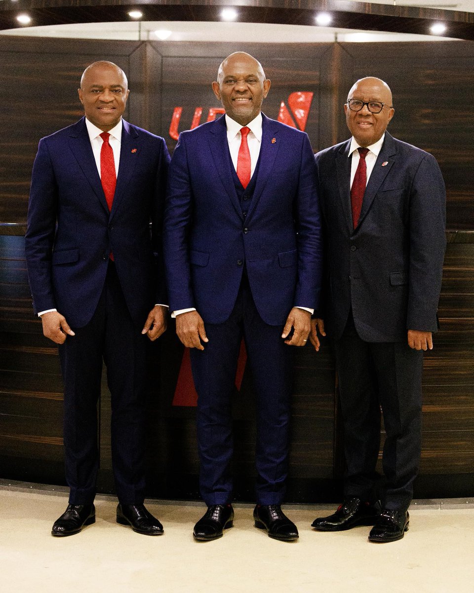UBABurkina's tweet photo. Une nouvelle étape dans l'histoire du Groupe UBA.

Après douze années à la présidence du Conseil d'administration du Groupe UBA, M. Tony O. Elumelu, CFR, prendra sa retraite le 21 août 2026, conformément aux dispositions réglementaires de la Banque centrale du Nigeria.

Le Conseil d'administration a nommé M. Emmanuel N. Nnorom comme nouveau Président du Conseil d'administration, avec effet à cette même date.

Sous le leadership de M. Elumelu, UBA a renforcé sa position de banque panafricaine de référence, présente dans 20 pays africains et 4 centres financiers internationaux, au service de plus de 50 millions de clients.

Nous exprimons notre profonde gratitude à M. Tony O. Elumelu pour sa vision, son engagement et sa contribution exceptionnelle au développement du Groupe, tout en souhaitant plein succès à M. Emmanuel N. Nnorom dans ses nouvelles fonctions.

Ensemble, nous poursuivons notre engagement à offrir des solutions bancaires innovantes et à créer une valeur durable pour nos clients, nos actionnaires et l'ensemble de nos parties prenantes.